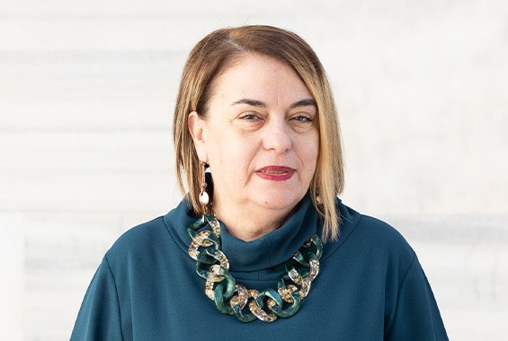 Senior Librarian 